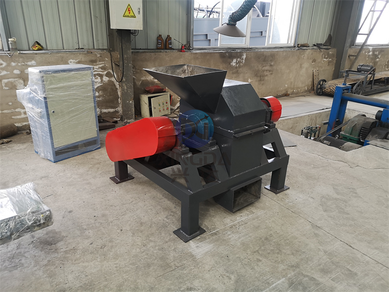 有机肥粉碎设备秸秆粉碎机的结构如何设计的?