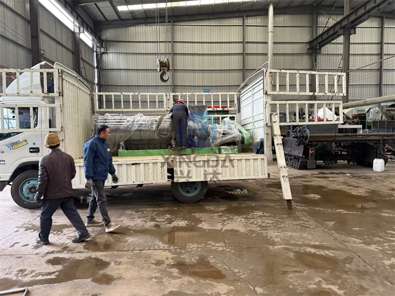 制粒设备搅齿造粒机出口现