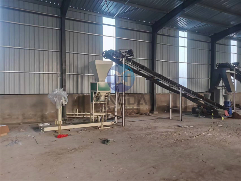 湖南有机肥料输送设备皮带输送机的特点