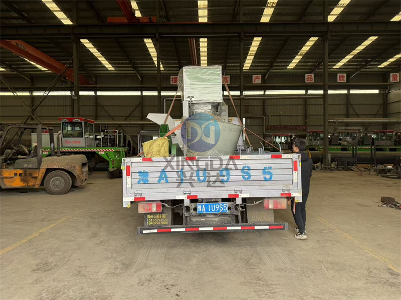 自动包装机与木材粉碎机发